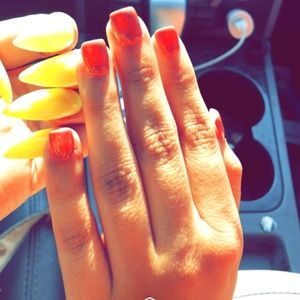 Meet your Posher, Diana